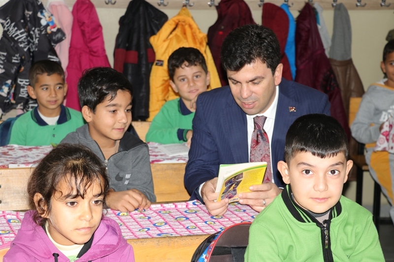 Kaymakamımız Emrah Uzun, Alpaslan İlkokulunu Ziyaret Etti.