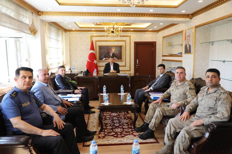  Valimiz Salih AYHAN, İlçemizi Ziyaret Etti.